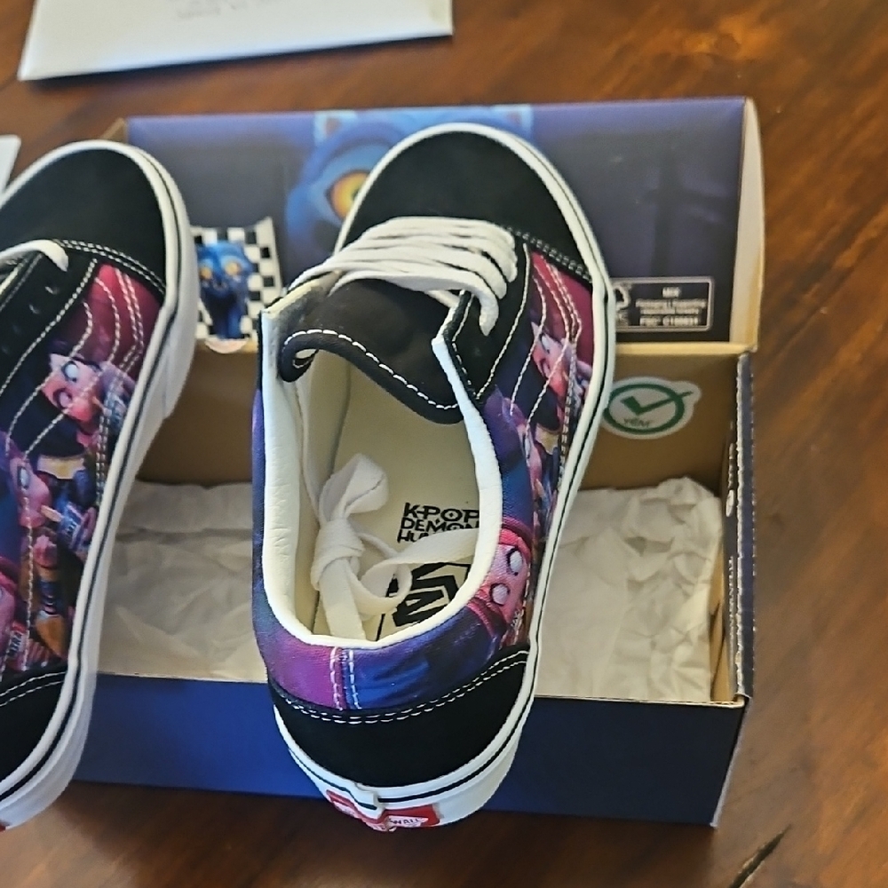 Vans Kids Black and White Sneakers with Colorful Character Design - Picture 6 of 7